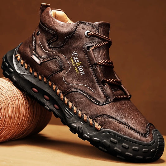 URBENFORGEโข โ MENโS BLACK HIGH-TOP LACE-UP BOOTS