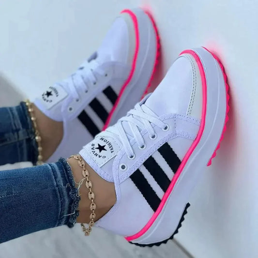 CANVASโข WOMEN'S COMFORT FIT CASUAL SNEAKERS