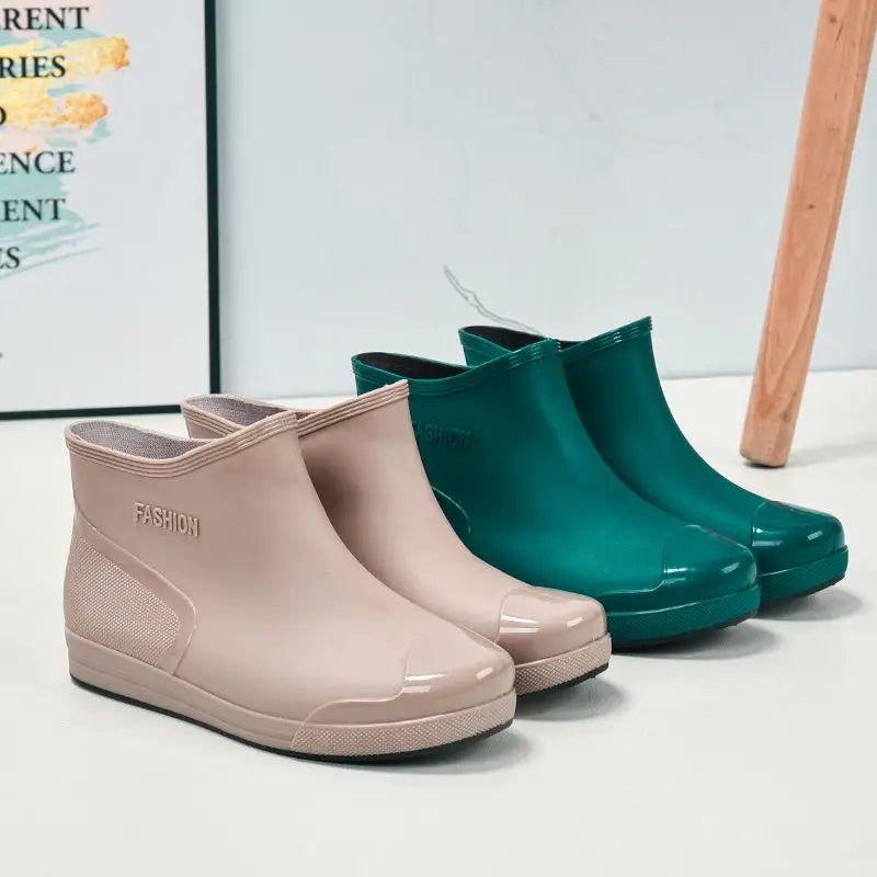 WOMEN'S FASHION WATERPROOF NON SLIP RAIN BOOTS
