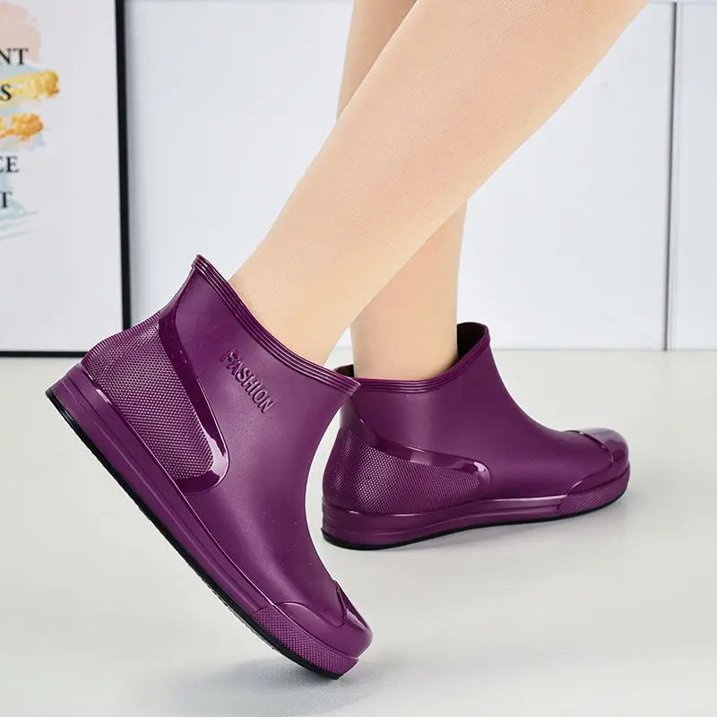 WOMEN'S FASHION WATERPROOF NON SLIP RAIN BOOTS