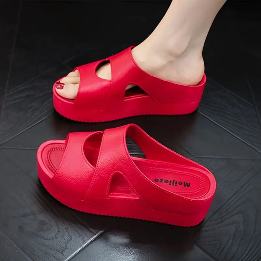 LEVIรโข WOMEN'S SLIP-ON WEDGE SANDALS