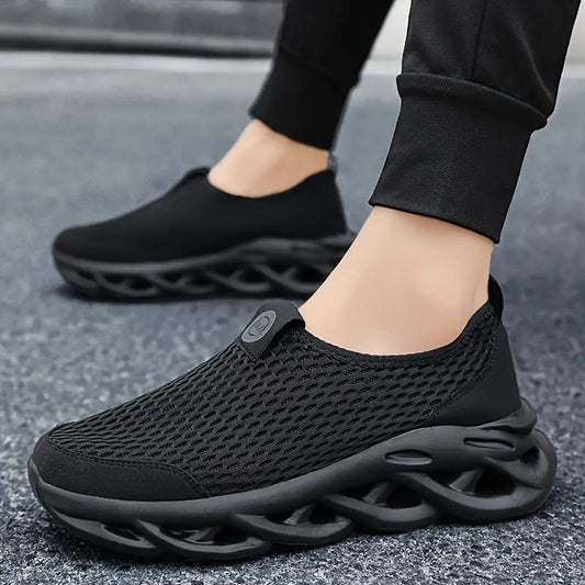 MACKAYโข MESH BREATHABLE ORTHOPEDIC SNEAKERS