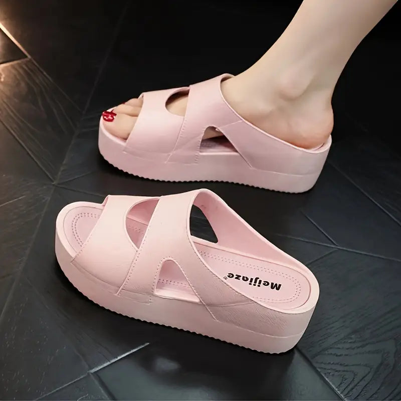 LEVIÉ™ WOMEN'S SLIP-ON WEDGE SANDALS