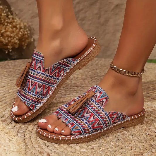 AYLAโข WOMEN'S MOCCASIN-STYLE SLIPPERS