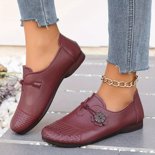 NYLAHโข WOMEN'S TRENDY LEATHER SOFT-SOLED SHOES