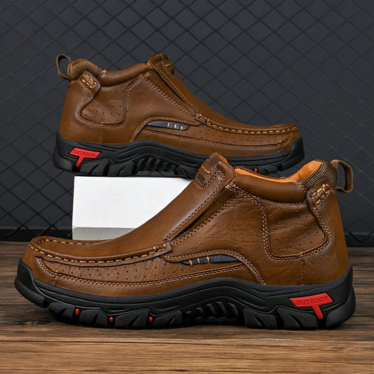 RIDGEPROOFโข โ MENโS MID-TOP CASUAL HIKING BOOTS