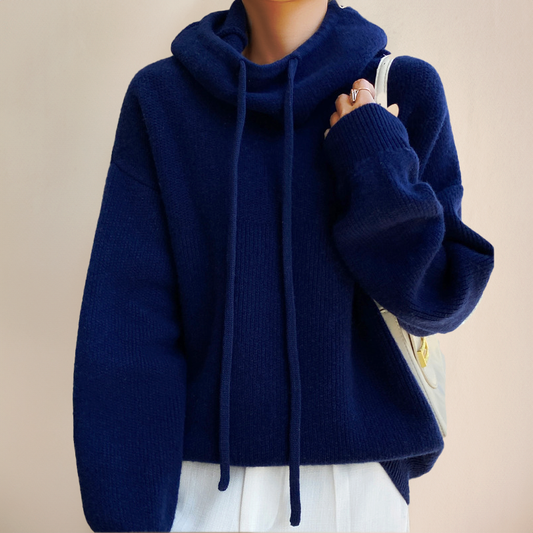 AMARISโข โ MERINO TURTLENECK JUMPER