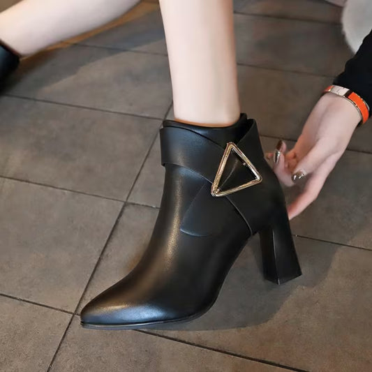 WREN™ WOMEN'S THICK HEEL POINTED TOE ANKLE BOOTS