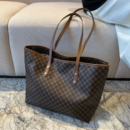 STELLA™ VINTAGE TOTE BAG