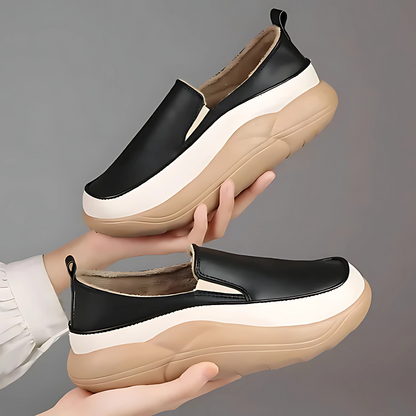 LIA™ ORTHOPEDIC SNEAKERS