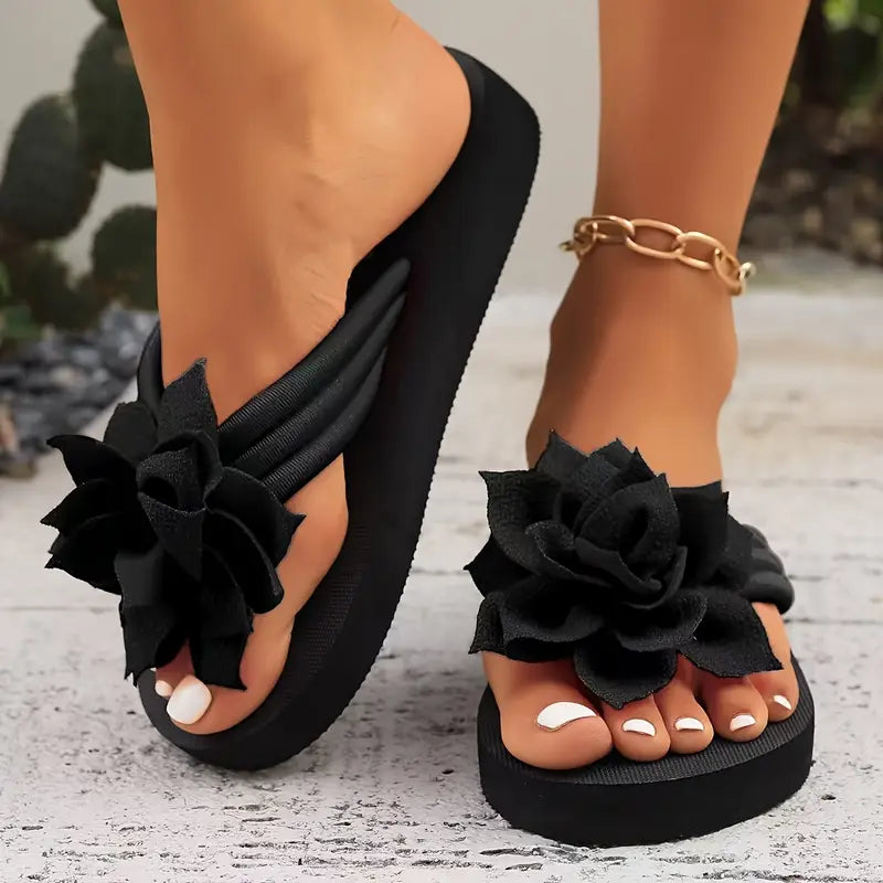 REYNA™ WOMEN'S FLORAL EMBELLISHED FLIP-FLOPS
