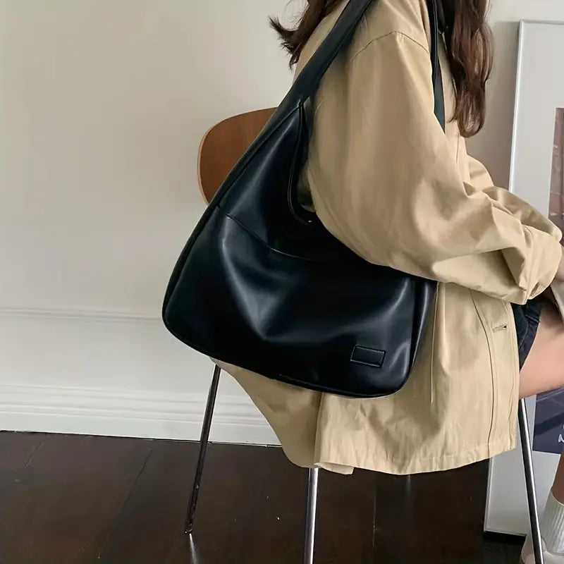 EMILIA™ SOLID COLOR HOBO BAG