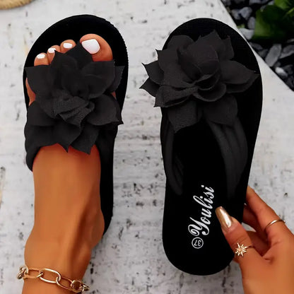 REYNA™ WOMEN'S FLORAL EMBELLISHED FLIP-FLOPS