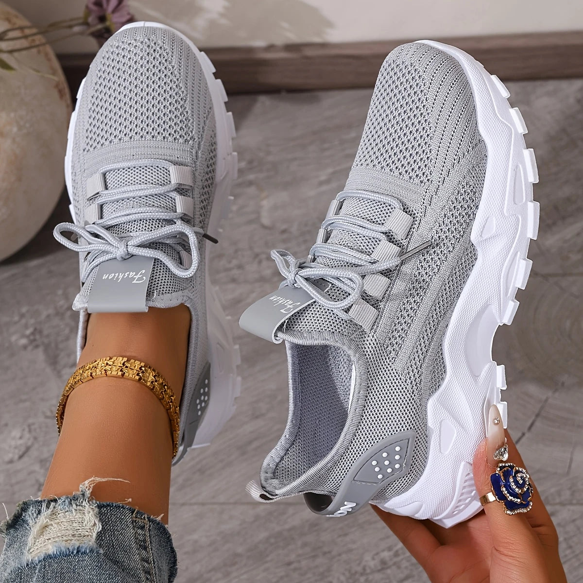 SOPHIE™ WOMEN'S BREATHABLE KNIT ORTHOPEDIC SNEAKERS