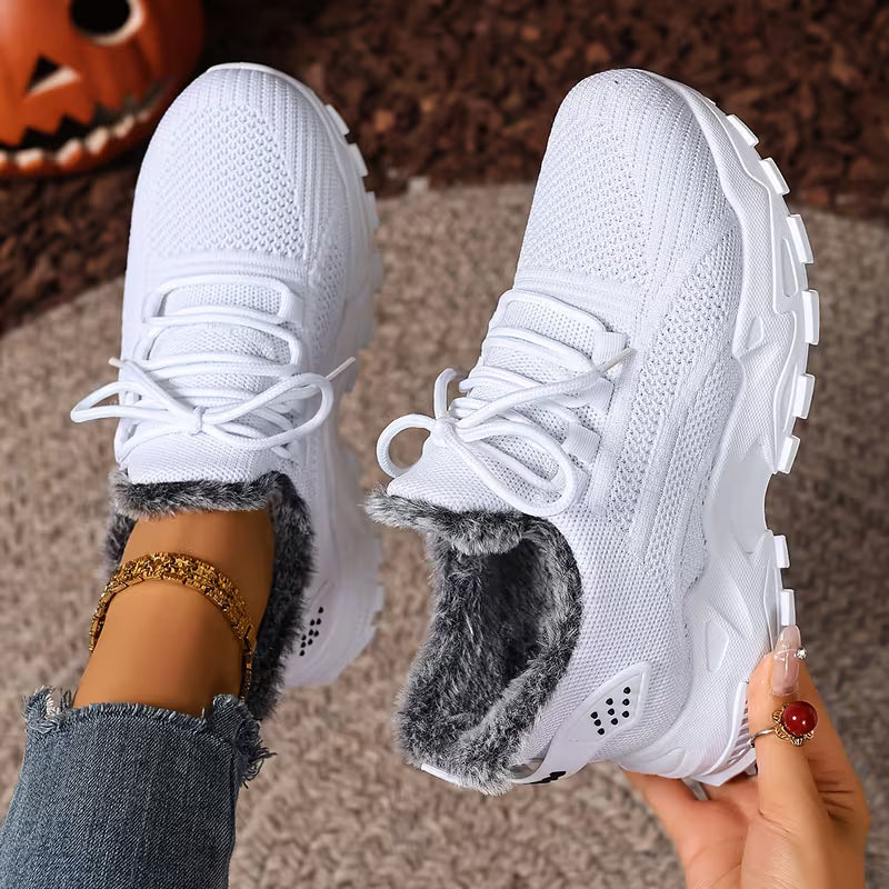 VYLLORE™ COZYSTRIDE COMFORTABLE SNEAKERS