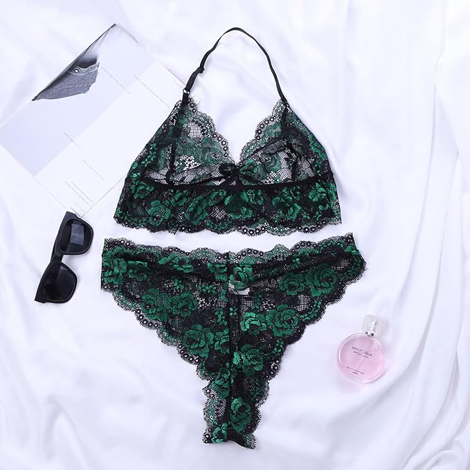 ESMERALDA™ LINGERIE SET WITH LACE