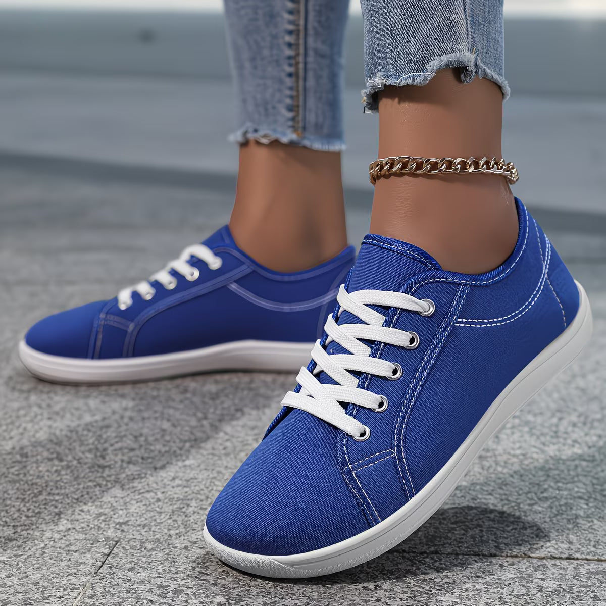 NOÉLIA™ PureStep Sneakers