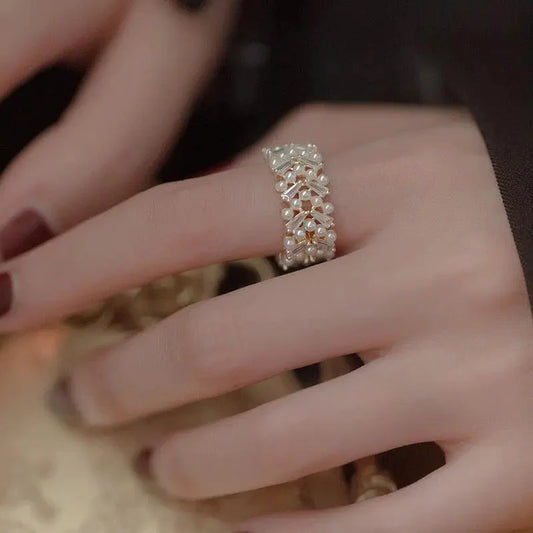 ELLY™ PEARL RING