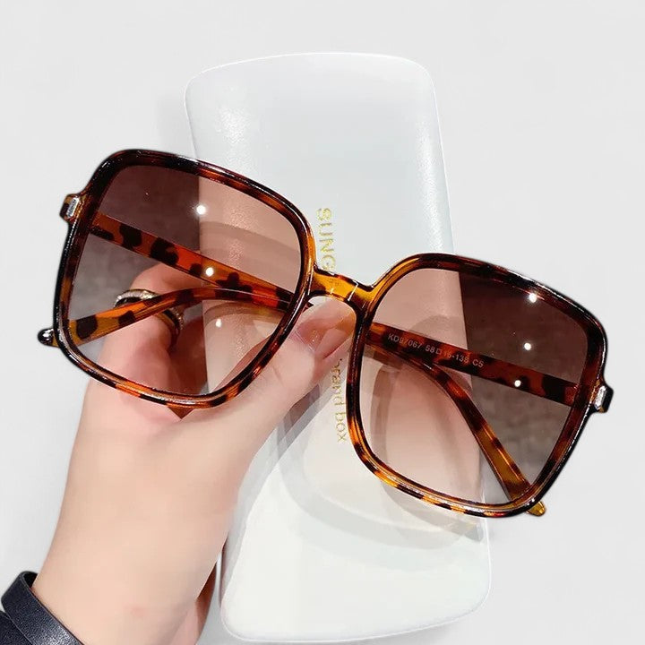 DESTINIE | ELEGANT SUNGLASSES