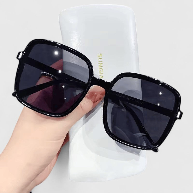 DESTINIE | ELEGANT SUNGLASSES