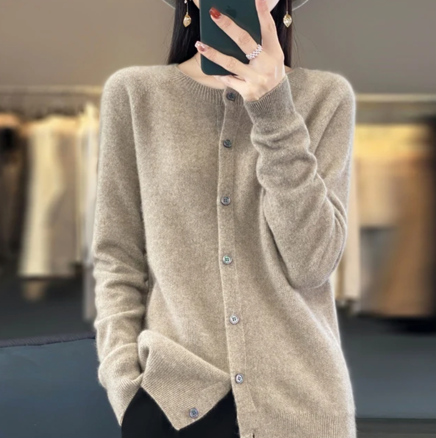 LARA™ | MERINO WOOL CARDIGAN