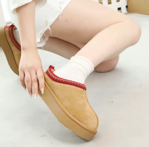 COZY SUEDE BRAIDED FLUFFY FUR SLIP-ON SHOES