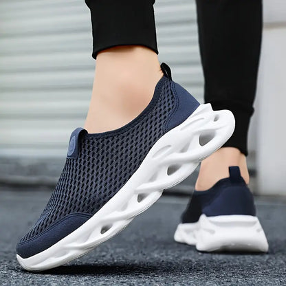 MACKAY™ MESH BREATHABLE ORTHOPEDIC SNEAKERS