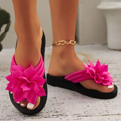 REYNA™ WOMEN'S FLORAL EMBELLISHED FLIP-FLOPS
