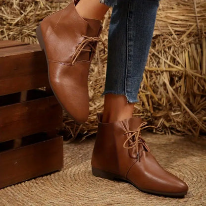 WOMEN'S RETRO ROUND TOE FLAT ANKLE BOOTIES