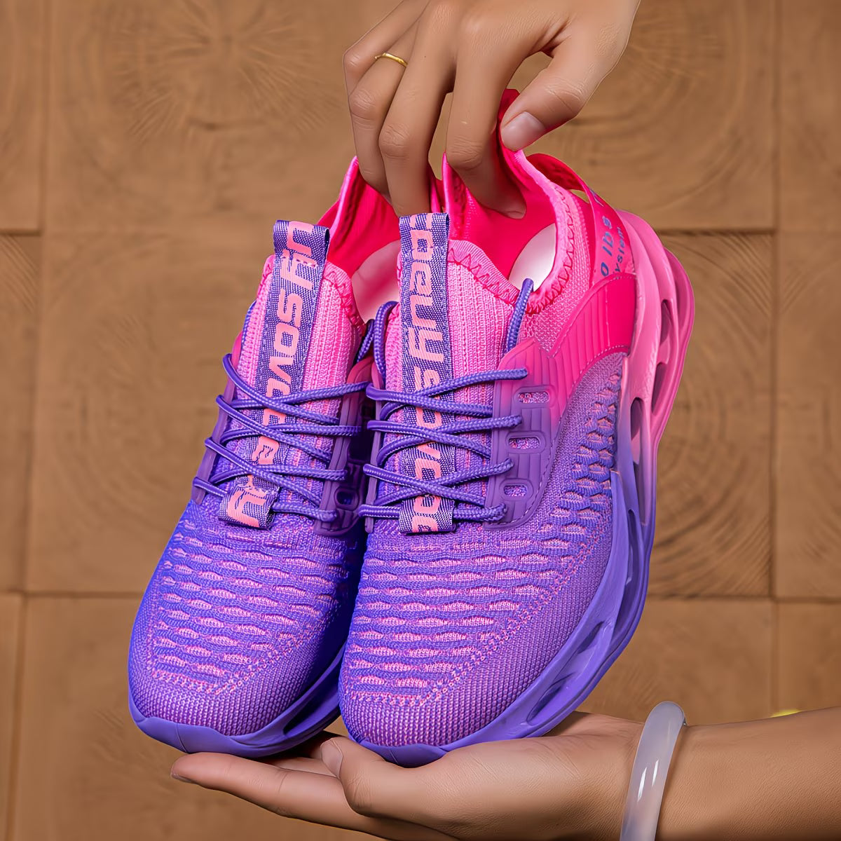 AZRYLÉA™ BlushMotion Sneakers