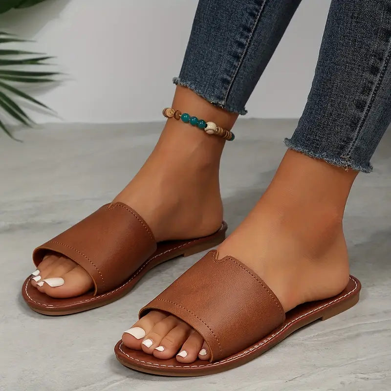 KIARA™ WOMEN'S CASUAL ROUND-TOE FLAT SANDALS