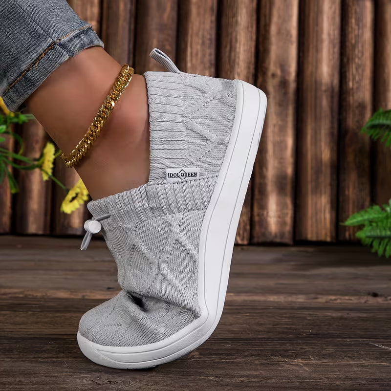 AVA™ BAREFOOT WIDE-TOE SNEAKERS