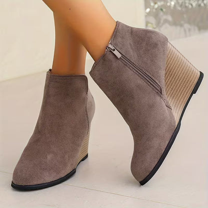 ANNA AUTUMN BOOTS - Wedge Heel & Wide-Fit