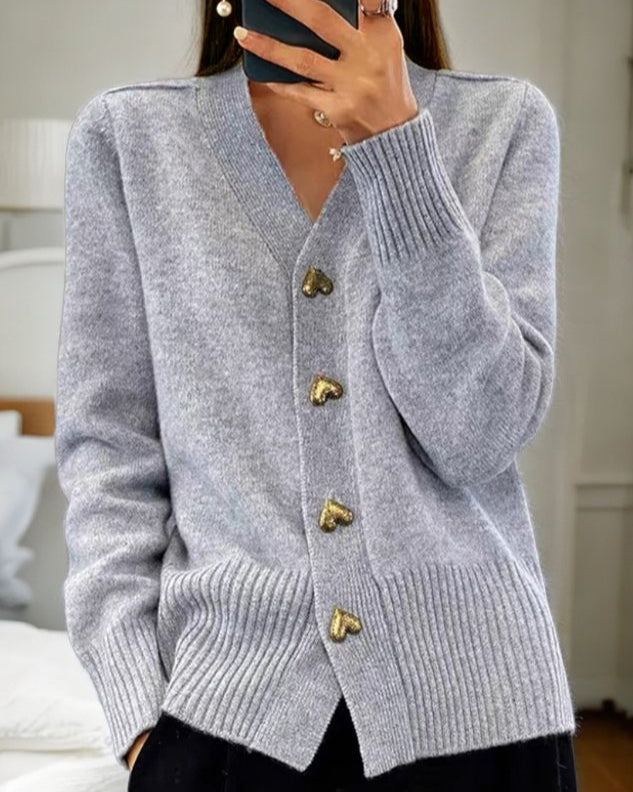 LEONA™ | HEART-BUTTON CARDIGAN